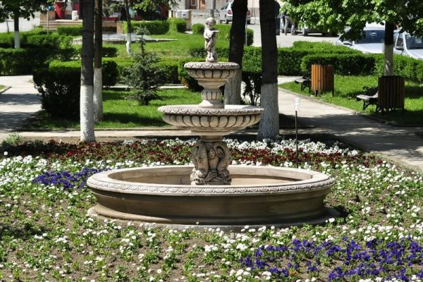 gradina1F3BA3F38-AAA1-3540-DDBE-3E2529399E00.jpg