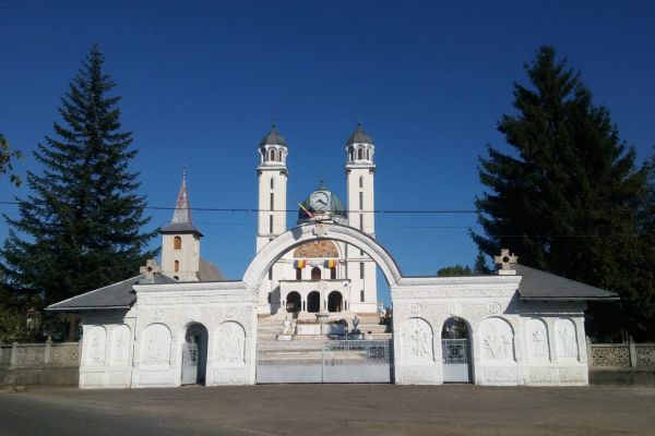 ghelari53D27693B-DA77-3EDC-DE67-167C6A8F246B.jpg
