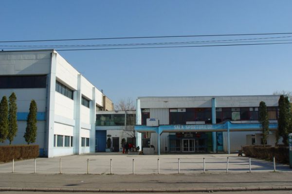 01salasporturilor265A0A022-B430-E9C5-31F2-003AD5431787.jpg
