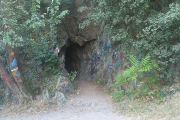 tunel59BAD8EA2-F906-B734-43AE-8339EB3E0E68.jpg